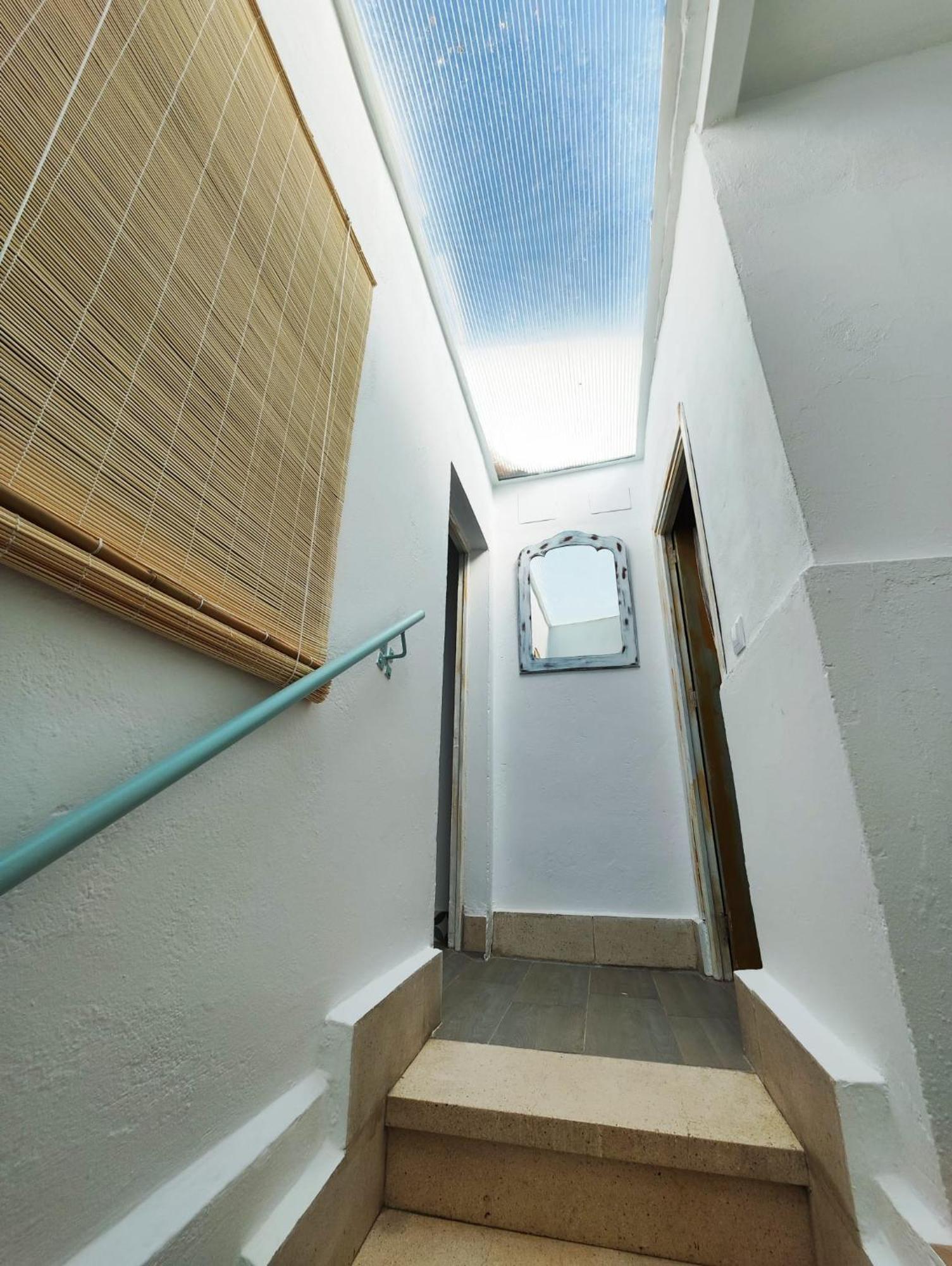 Apartamento Puerta De Cordoba Carmona  Esterno foto